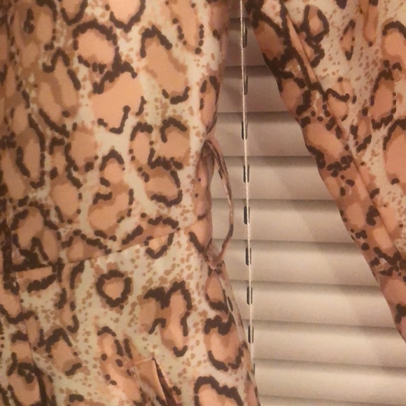 NWT Nasty Gal Trench CoatDress💖Pink Animal Print - Picture 6 of 6